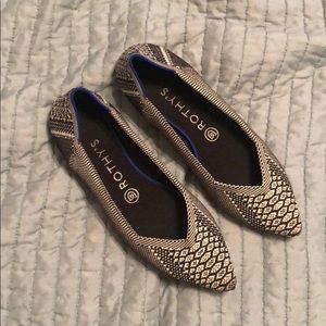 Rothys Python Print Point Flats
